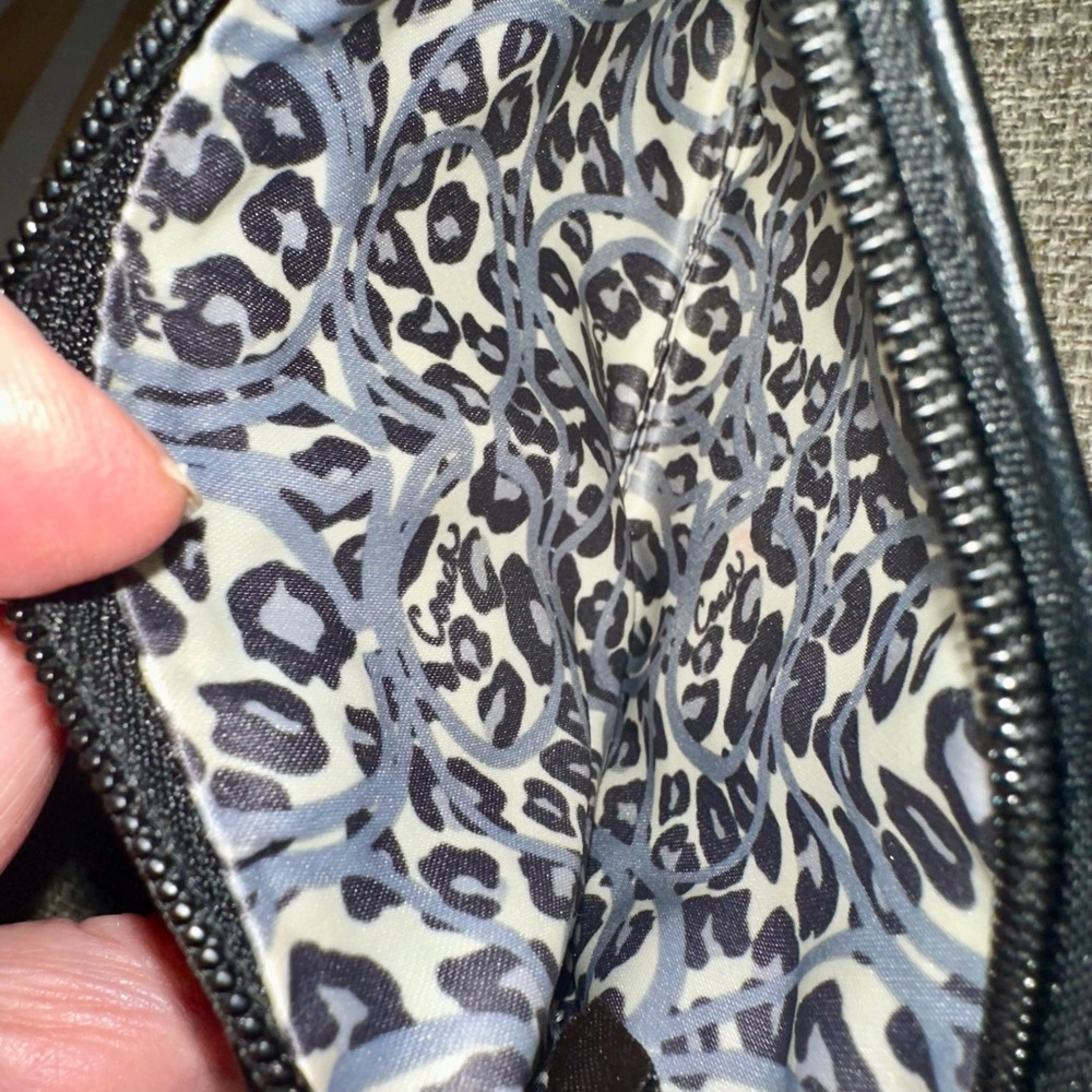 Coach Poppy Black & Gold Bag Convertible Wristlet With Metal & Leather Hang Tags - Picture 11 of 11